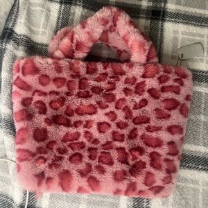 Pink cheetah print purse